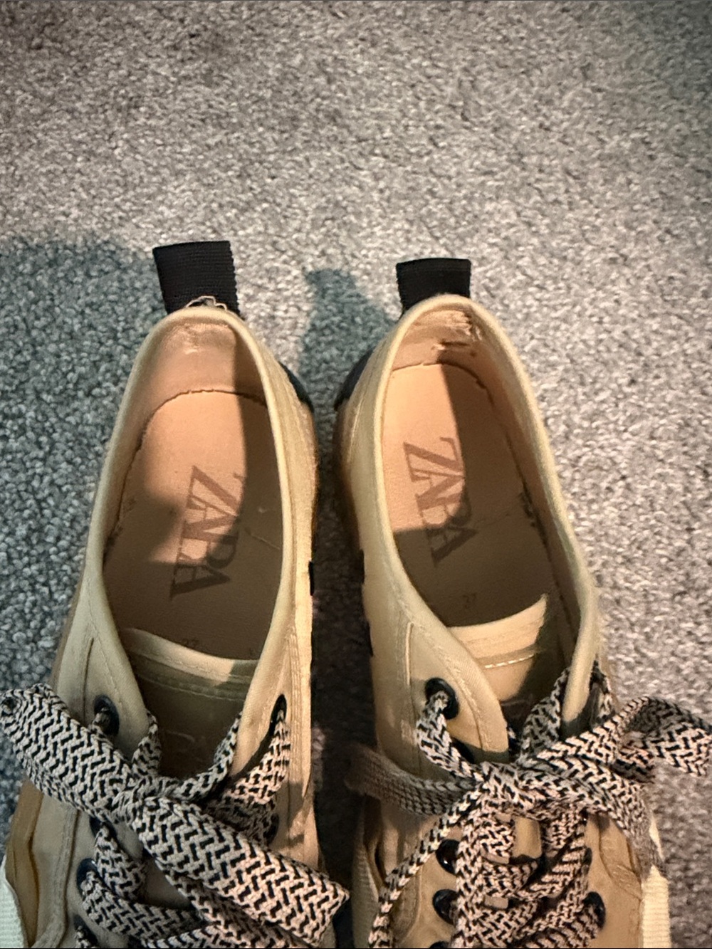 Zara Beige/Tan Low-Top Canvas Sneakers - Picture 6 of 6